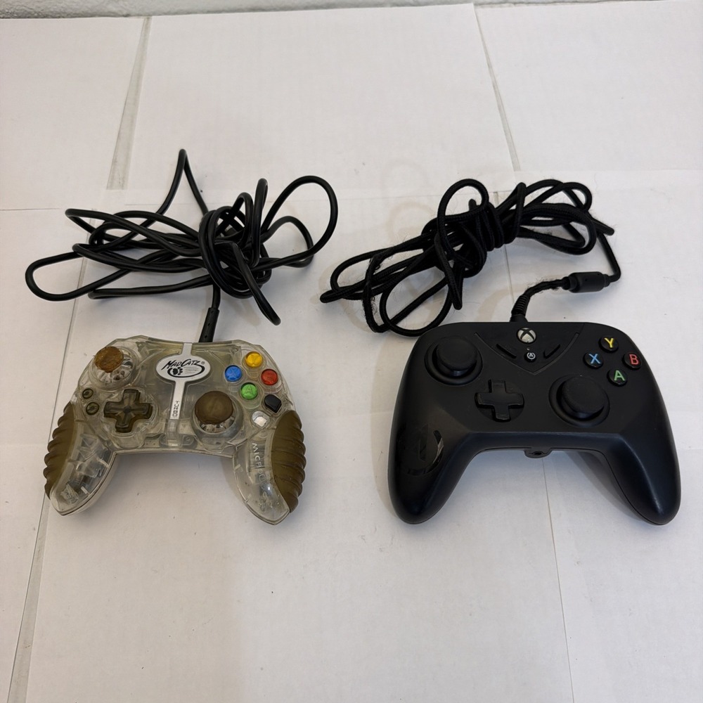 Lot (2) OG Xbox Wired Controllers Mad Catz Microcon & PowerA Fusion Pro